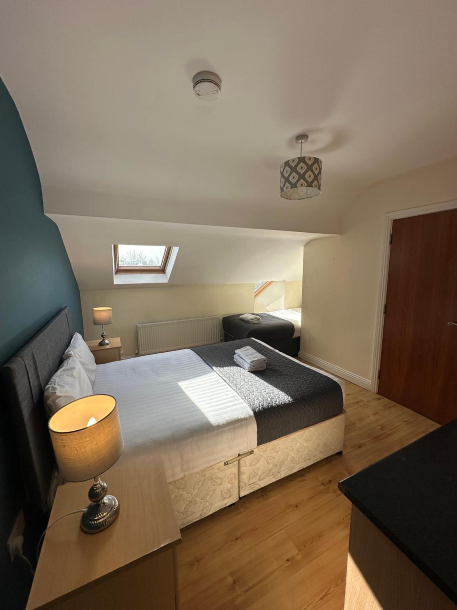 Waterlane Apartments Galway Dış mekan fotoğraf